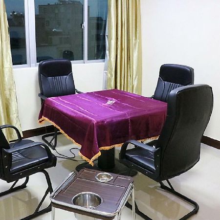 Longhui Business Hotel Huizhou  Eksteriør billede