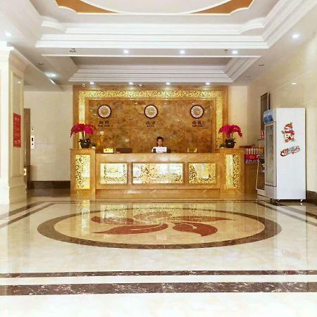 Longhui Business Hotel Huizhou  Eksteriør billede